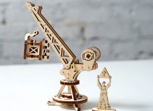 Puzzle 3D Macara pe Sine din Lemn Ugears [16]