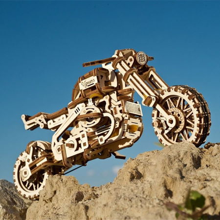 Cadouri Majorat - Puzzle 3D Motocicleta Scrambler UGR-10 din lemn Ugears