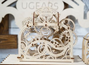 Puzzle 3D Teatru Mecanic din Lemn Ugears [1]