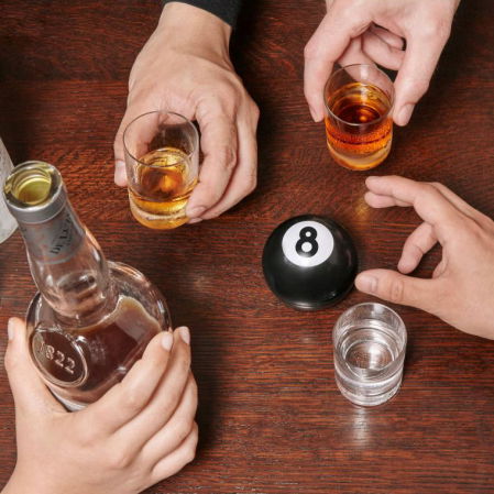 Magic Ball Provocare sau imbatare [1]