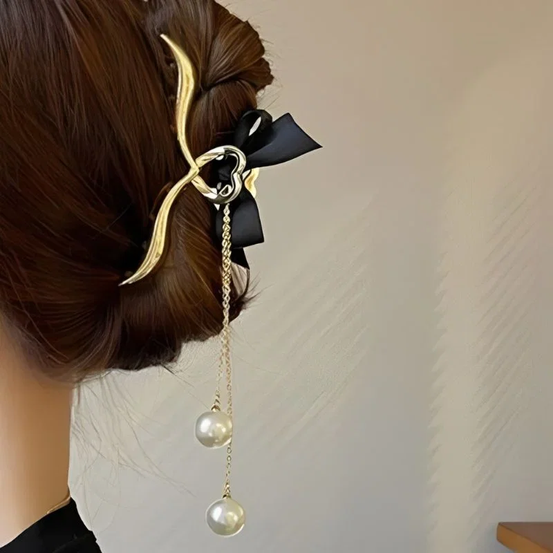 Agrafa de Par cu Fundita si Perle Decorative [0]