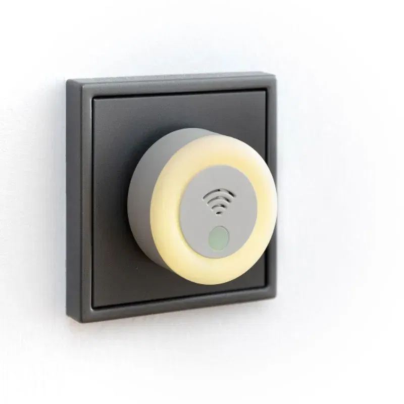 Bariera anti insecte, aparat cu ultrasunete si led [5]