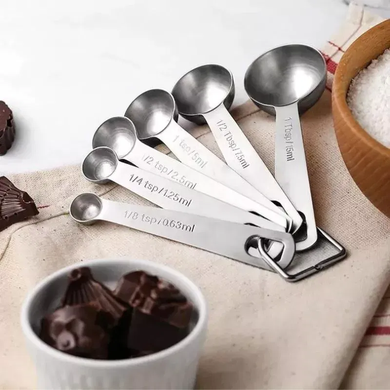 Breloc cu 6 linguri de masurare [5]