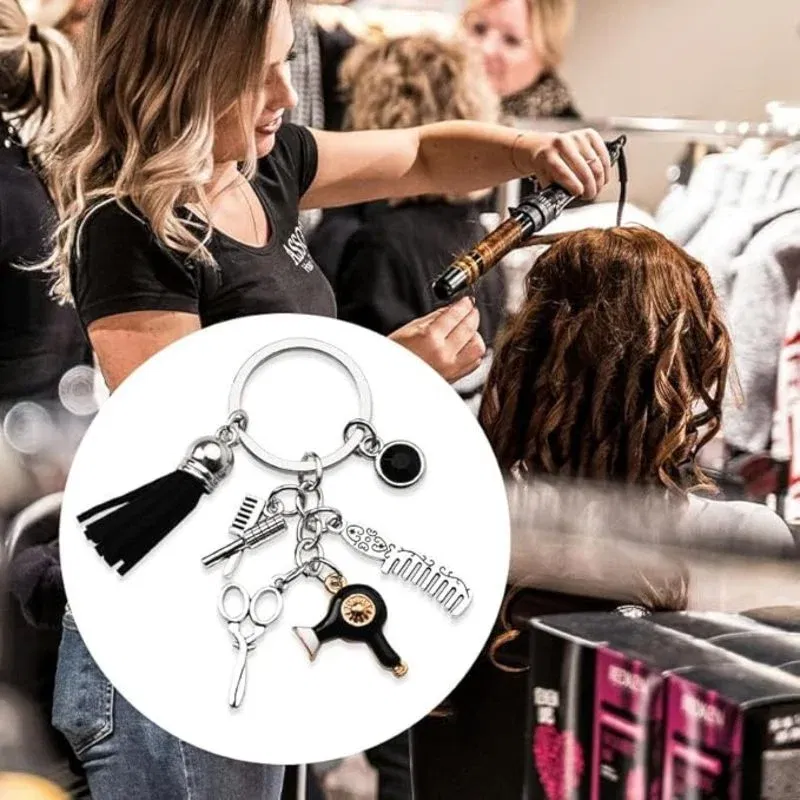 Breloc hairstylist, Stil la purtator [1]