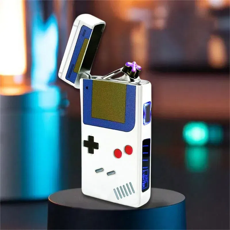 Cadouri pentru Iubit - Bricheta Gamer Retro cu incarcare USB