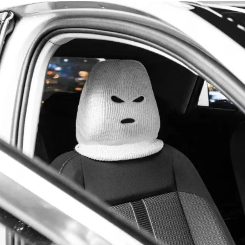 Cadouri pentru Iubit - Cagula alba amuzanta pentru tetiera masinii