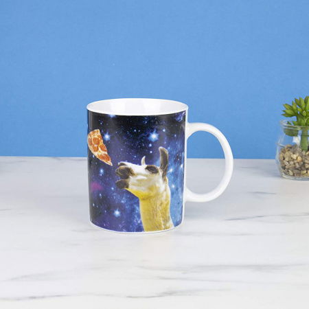 Cadouri Haioase - Cana amuzanta Llama in spatiu
