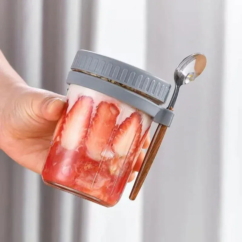 Cana pentru mic dejun cu capac si lingurita [4]