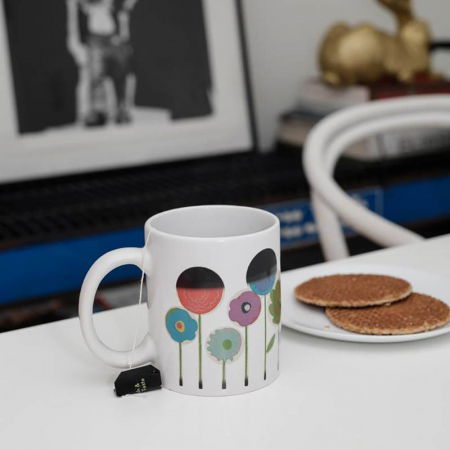 Cadouri pentru Mama - Cana termosensibila cu flori