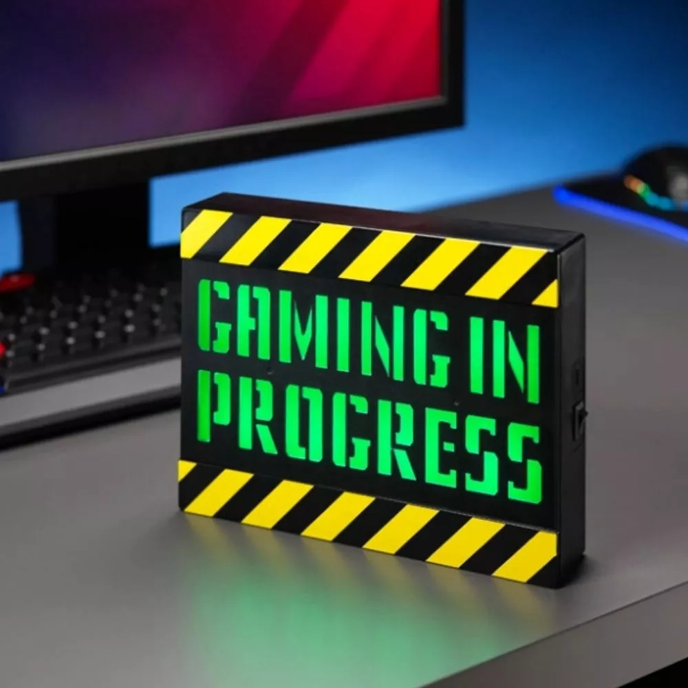 Cadouri Haioase - Caseta luminoasa Gaming in Progress