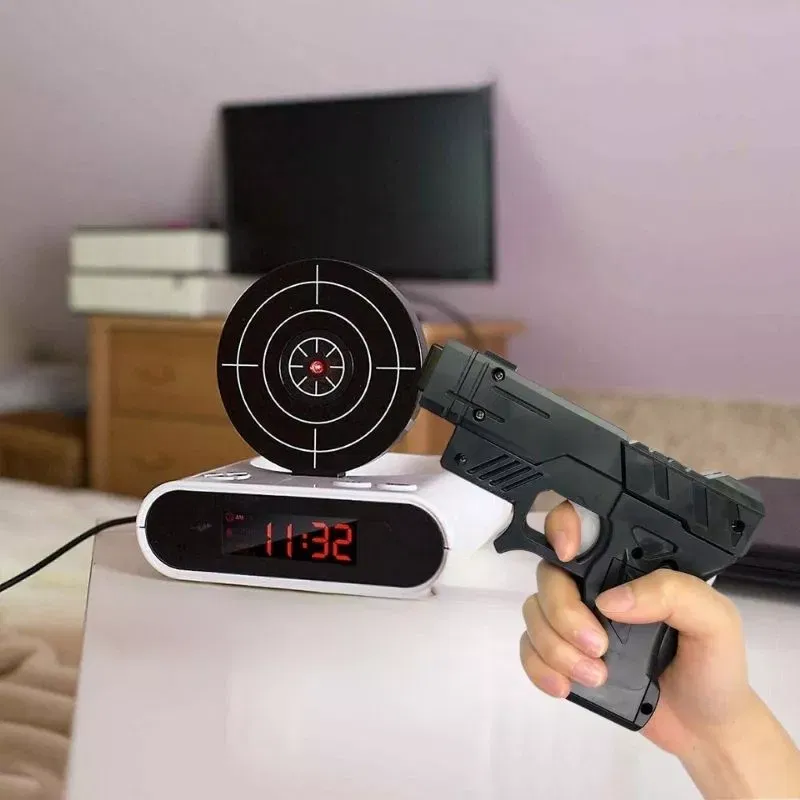 Cadouri Colegi Birou - Ceas Pistol desteptator