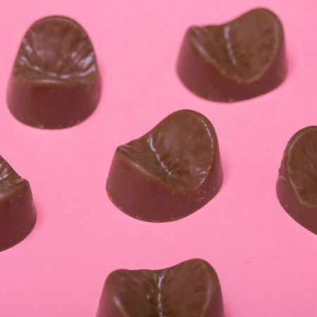 Ciocolata Anus comestibil [3]