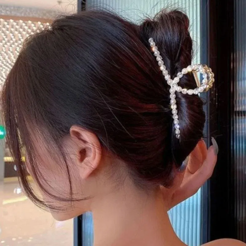 Cleste de par auriu cu perle decorative [0]