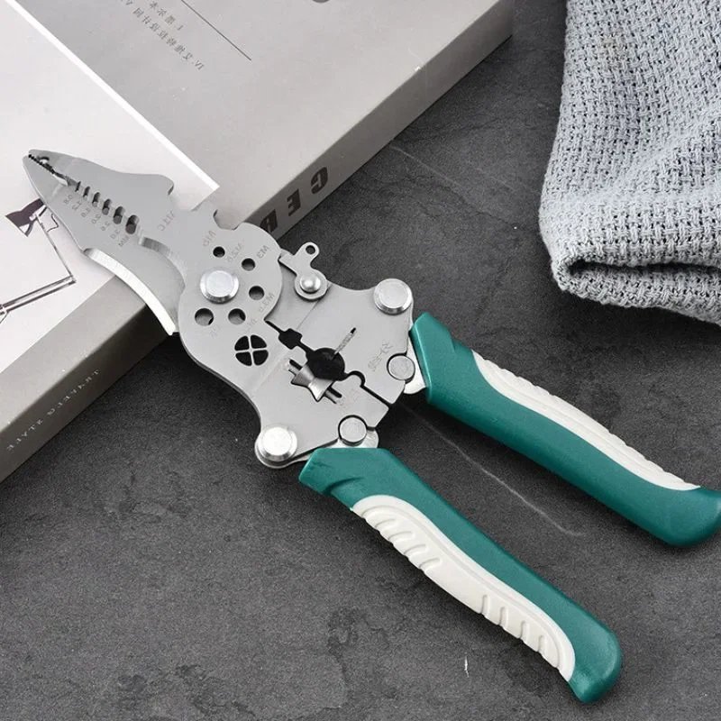 Cleste universal multifunctional cu 18 functii, pliabil [1]