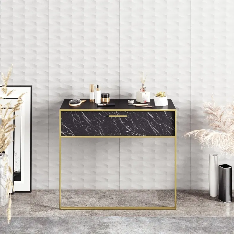 Comoda eleganta neagra si aurie cu picioare metalice, 90x76,8 cm [0]