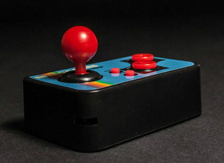 Consola de jocuri vintage, ultra-portabila [3]