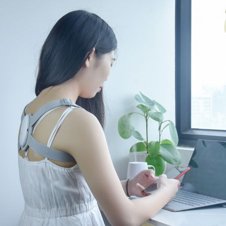 Corector postura pentru spate si umeri, electronic [2]