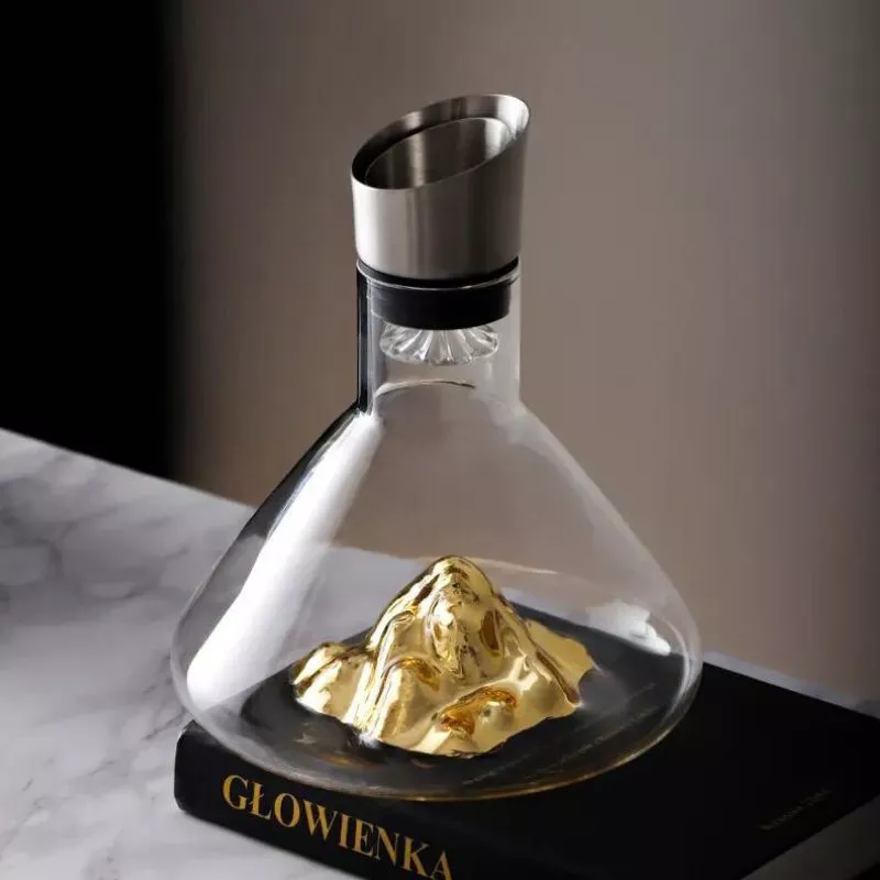 Decantor Cadou Munte de Aur In Varful Lumii cu bile de curatare [16]