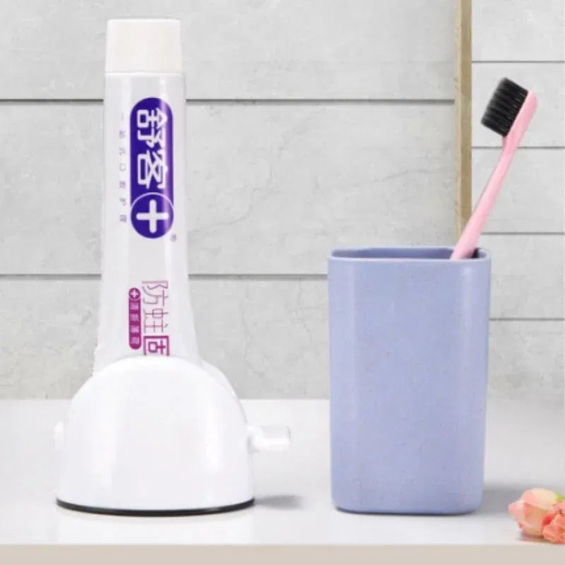 Dispozitiv rotativ pentru pasta de dinti [3]