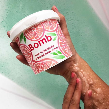 Exfoliant corp Pink Marmalade Bomb Cosmetics [1]