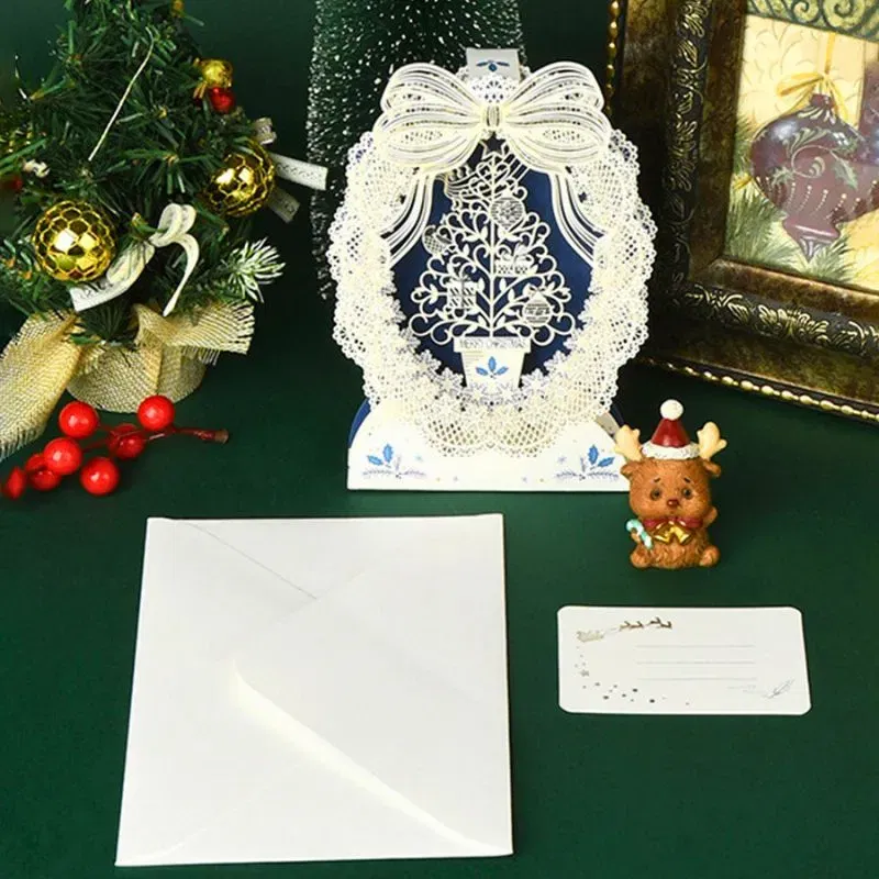 Cele mai noi - Felicitare de Craciun 3D cu Design Dantelat