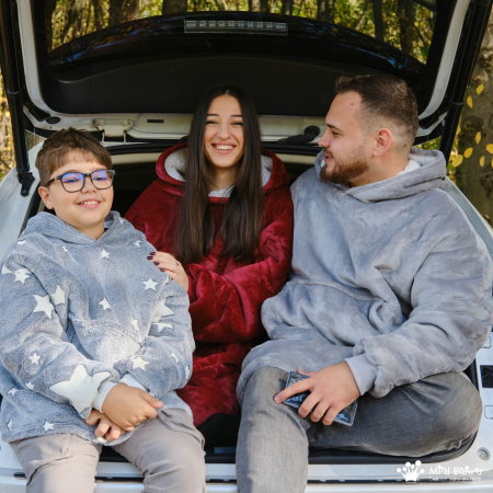 Hanorac patura cu maneci baieti Grey Stelute Fosforescente cu buzunar cangur 440g/mp 105 cm [13]