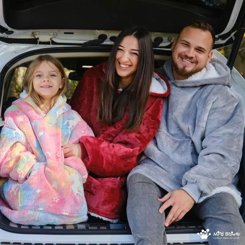 Hanorac patura cu maneci fete Unicorn Fosforescent cu buzunar cangur Flanel & Polar 440g/mp 105 cm [4]