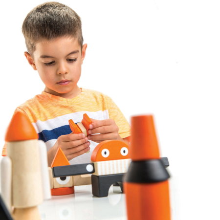 Joc magnetic din lemn Aventuri in Galaxie, 12 piese [0]