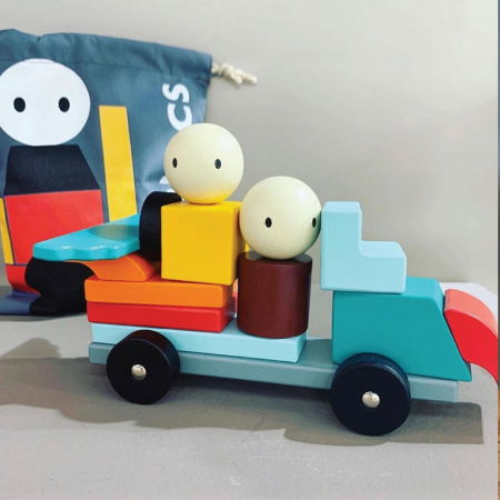 Joc magnetic din lemn Racing, 14 piese [0]