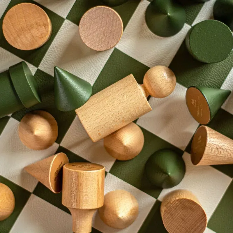 Joc Sah Bauhaus caseta 40x40cm tabla si piese din lemn Green-White Leatherette [5]