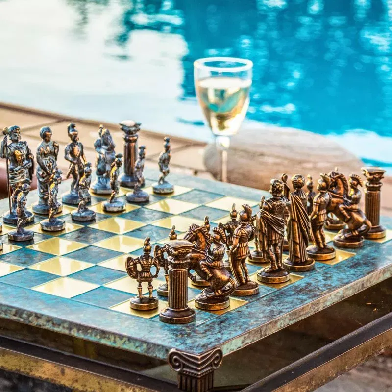 Cadouri pentru Nasi - Joc Sah Strategie caseta 36 x 36 cm piese gold & silver si tabla de sah Bronze Blue