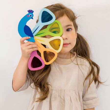 Jucarie din lemn premium Paunul colorat [0]