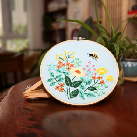 Kit Broderie DIY, Albina si flori [4]