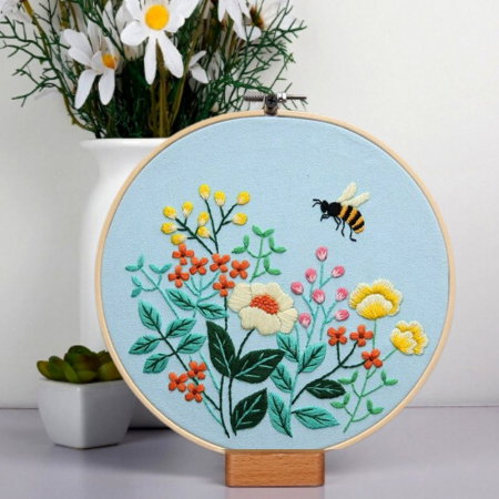 Kit Broderie DIY, Albina si flori [0]