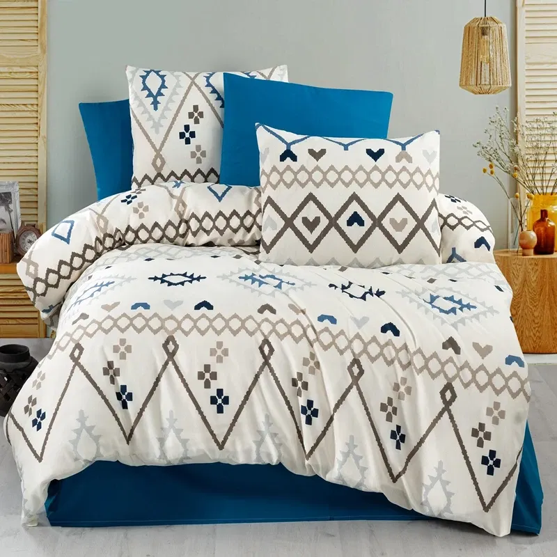 Lenjerie pat dublu, model elegant, 200x220 cm, doua huse de perna [0]