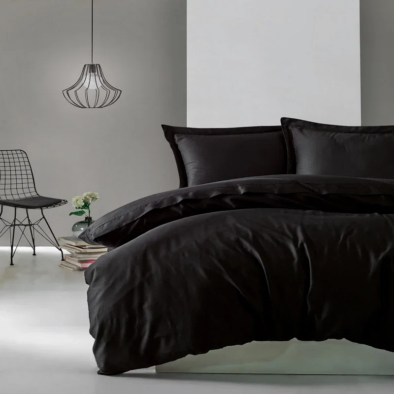 Lenjerie satinata Elegant - Negru, 200x220 cm, 4 fete de perna, cearsaf [0]
