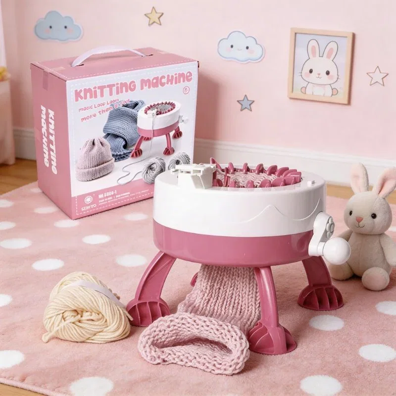 Cadouri Copii - Masina de tricotat DIY, manuala, cu ace si fire incluse