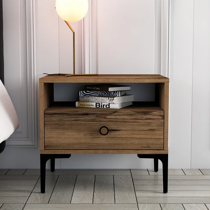 Cele mai noi - Noptiera Lizbon, design modern, finisaj nuc, picioare metalice, sertar spatios, 56 cm