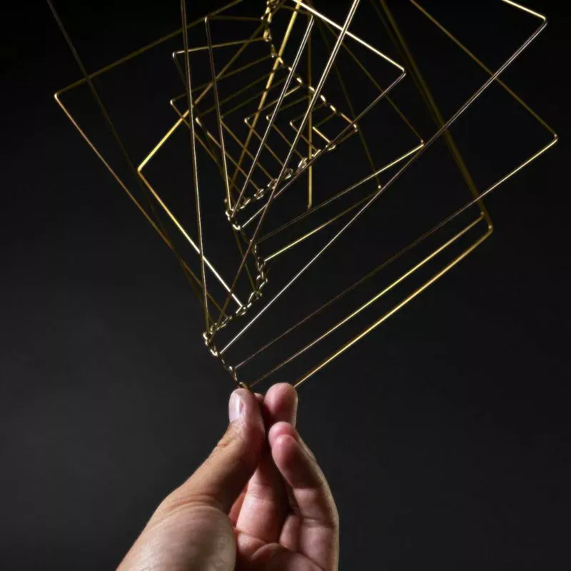 Obiect de arta cinetica Square Wave Spinner [5]