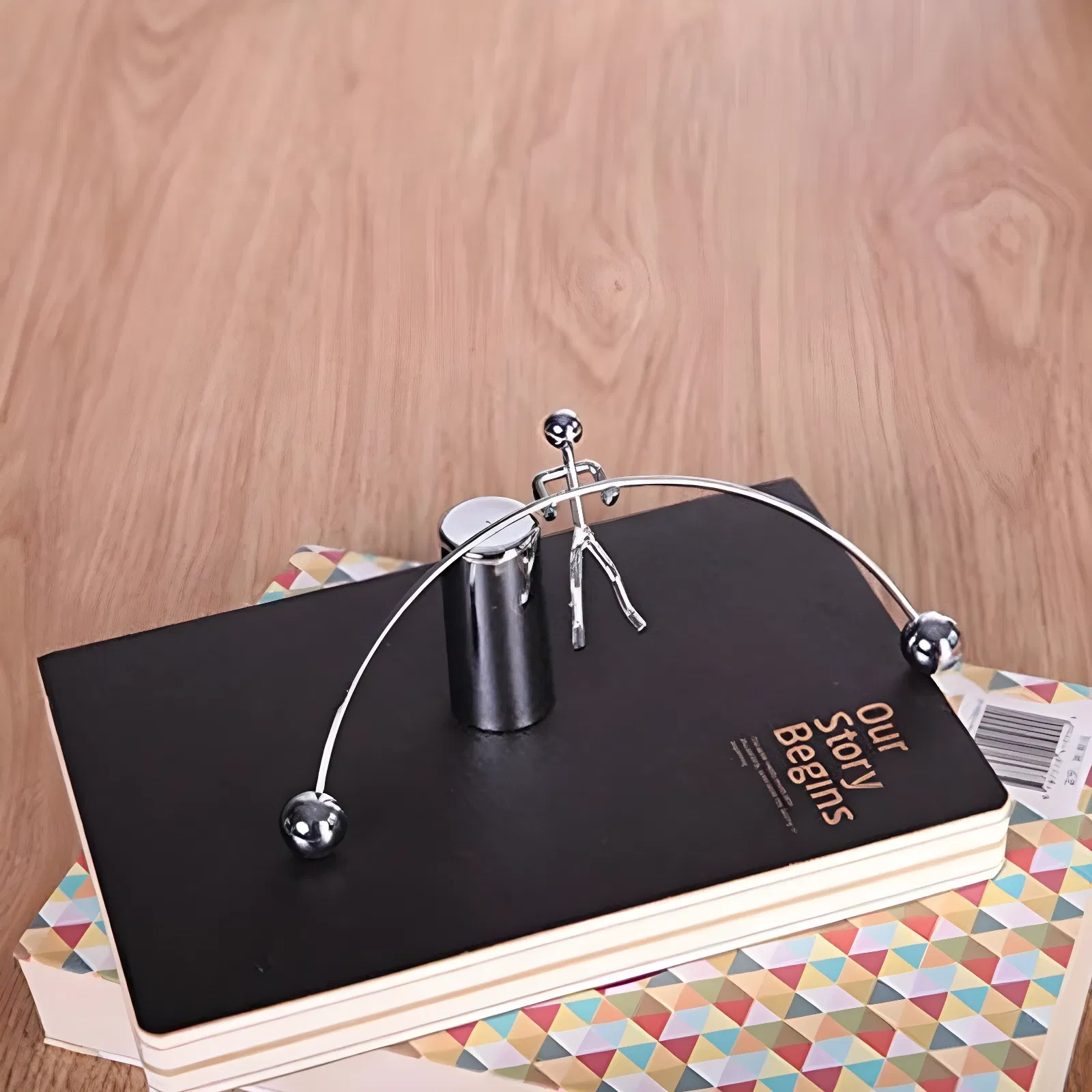 Obiect decorativ cu echilibru dinamic, Iron Man [3]