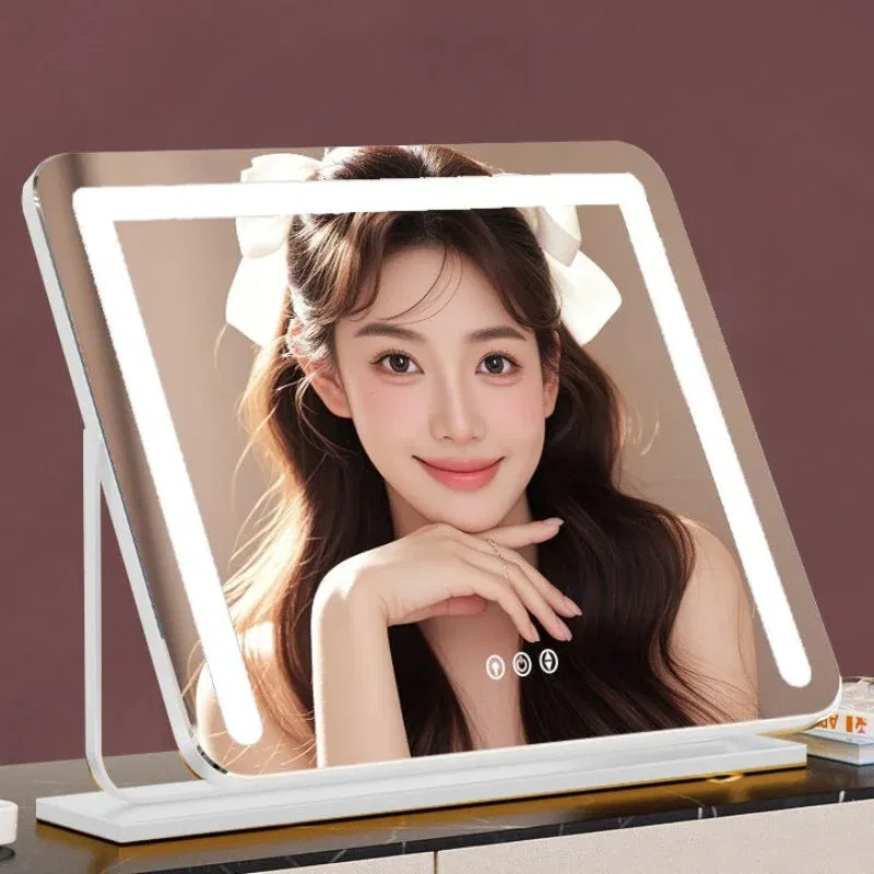 Oglinda de Machiaj Glamour cu LED [5]