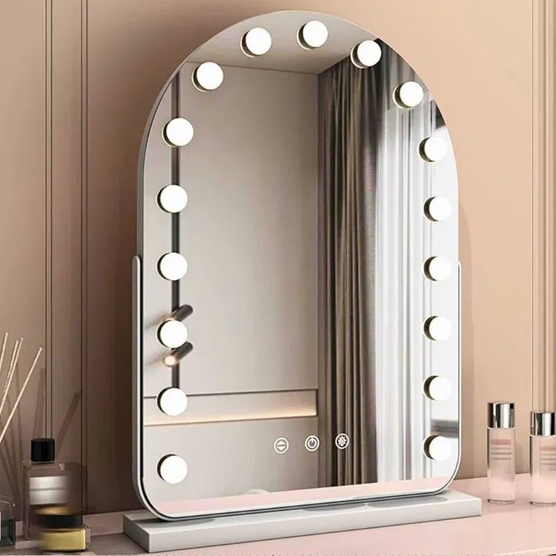 Cadouri pentru Iubita - Oglinda Elegance cu LED si control tactil