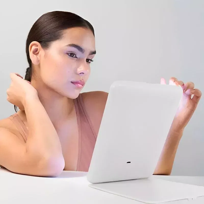 Oglinda make up de calatorie cu 72 led-uri pliabila si reincarcabila [2]