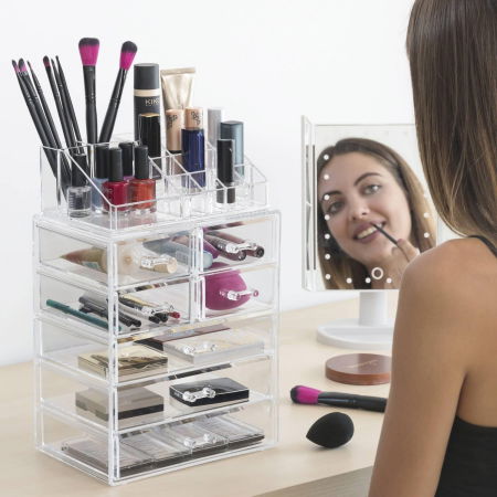 Cadouri pentru Iubita - Organizator cosmetice machiaj cu 16 compartimente Makeup Dream