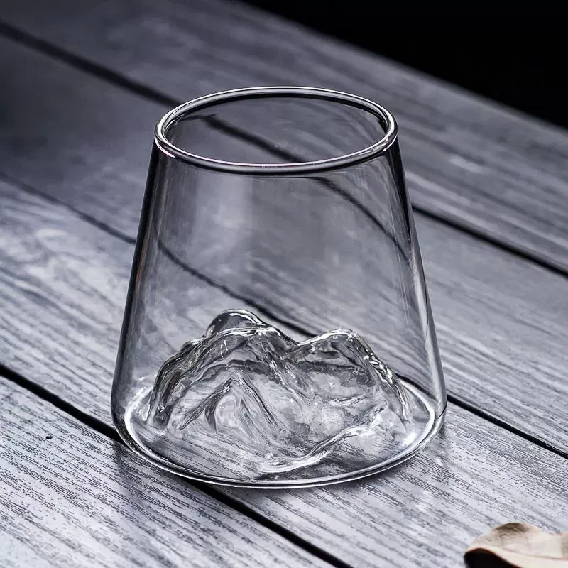 Pahar de bere cu munte, din sticla borosilicata 250ml, Varful Berarilor [5]