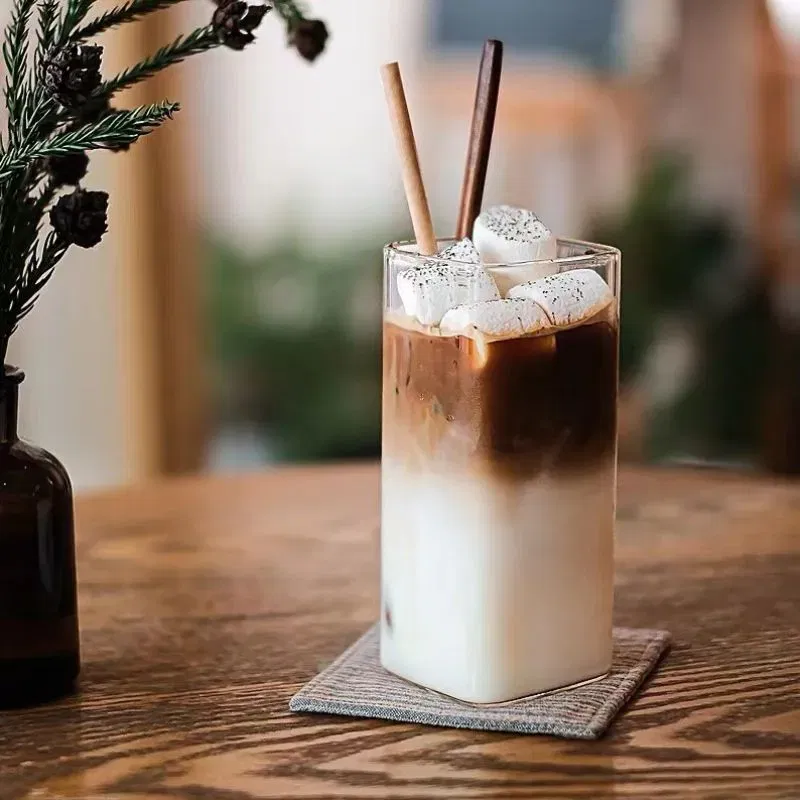 Pahar patrat Deligh [4]