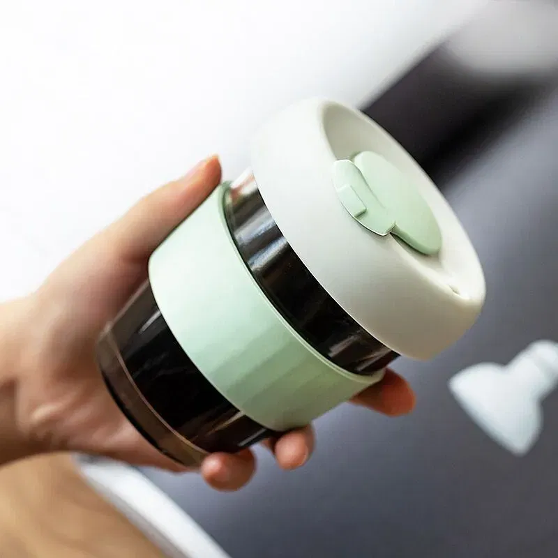 Pahar portabil cu capac Mint [3]