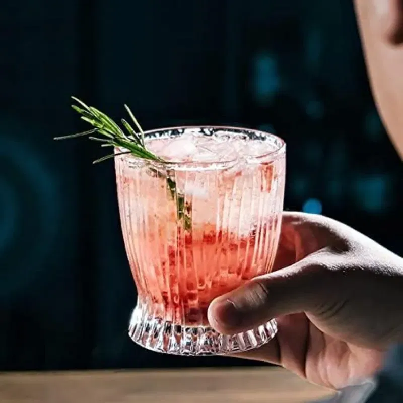 Pahar whiskey Design Vertical [3]