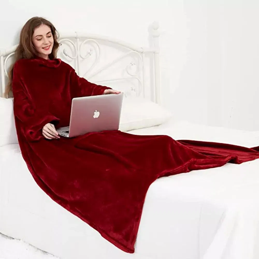 Patura cu maneci, buzunar si prindere la spate, Super Catifelata, 340g/mp, Rosie [4]