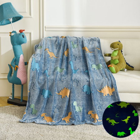 Cele mai noi - Patura Fosforescenta cu Dinozauri Flanel 130 x 150 cm